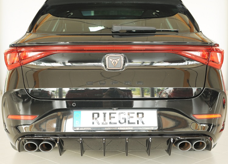 DIFFUSORE SPORTIVO RIEGER TUNING NERO LUCIDO PER CUPRA LEON KL MK4 FACELIFT SPORTSTOURER QUADRUPLA USCITA (NO GANCIO TRAINO)